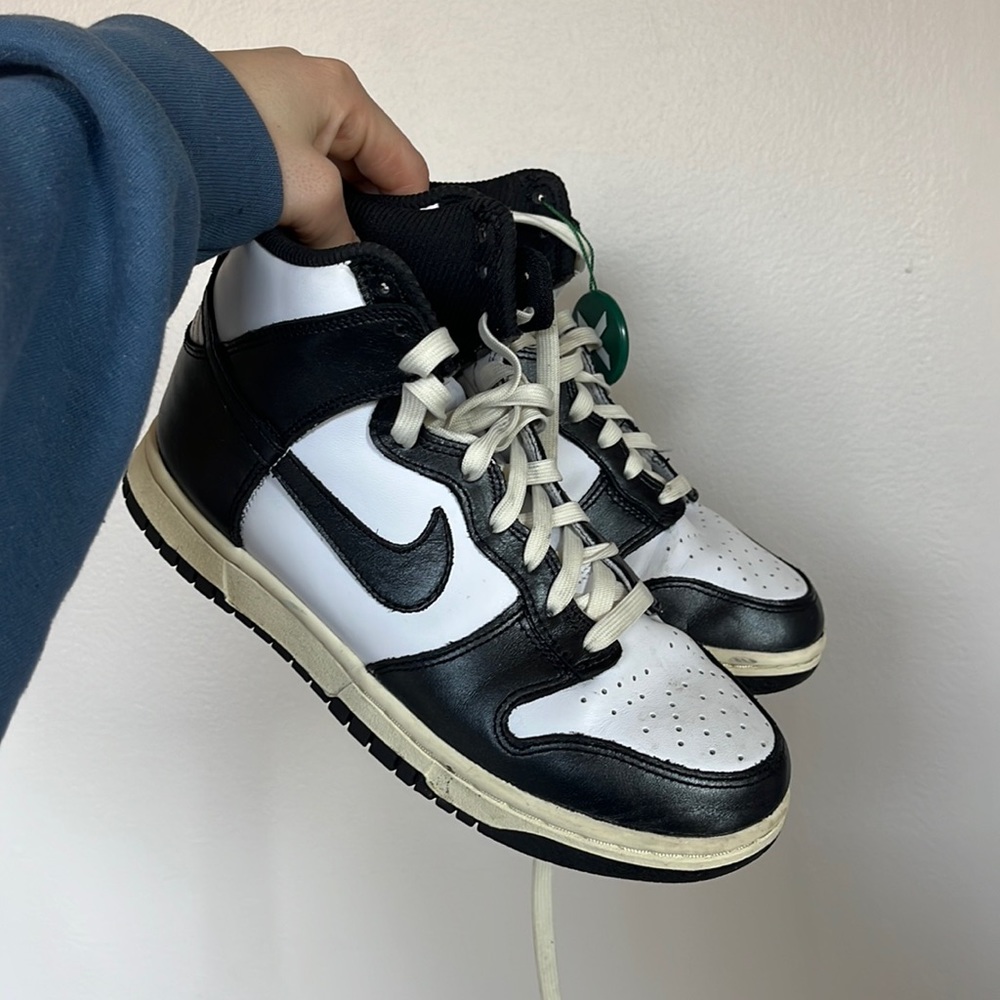 Nike Dunk High Vintage Shoes